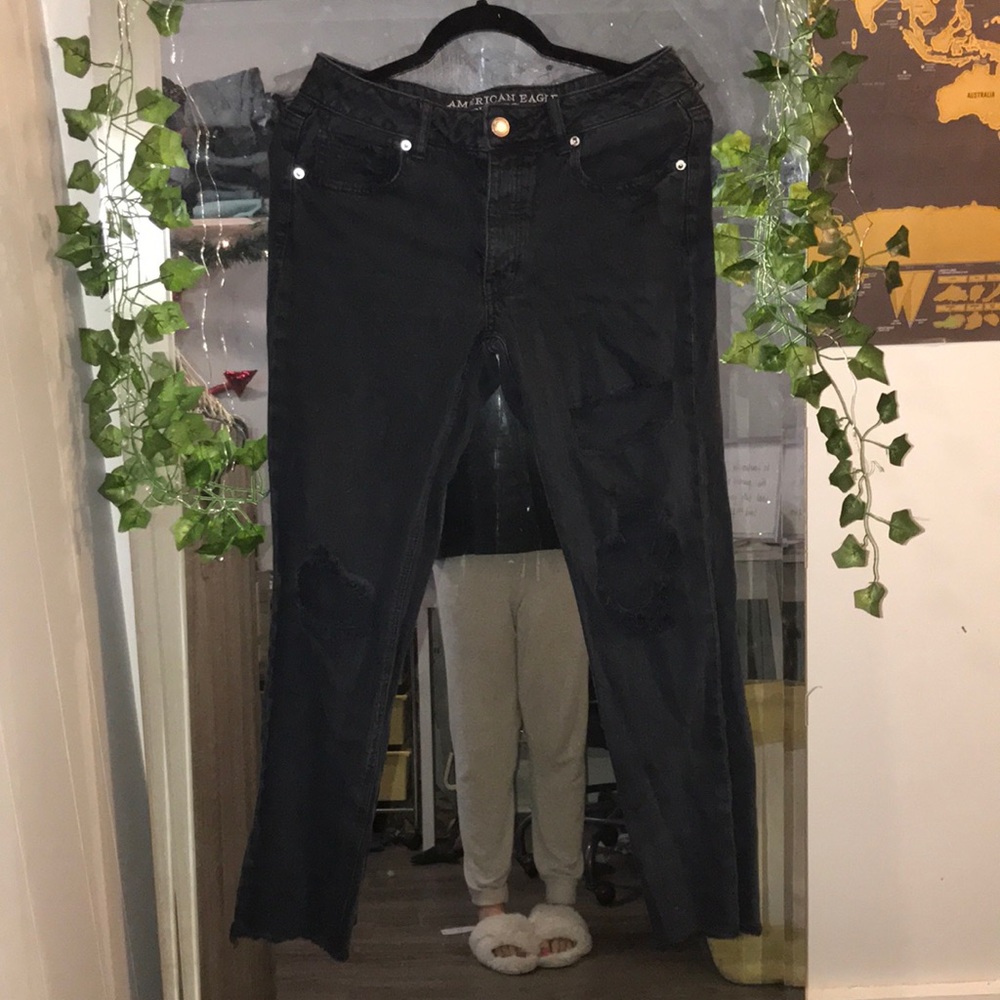 American Eagle Black Tom Girl Ripped jeans